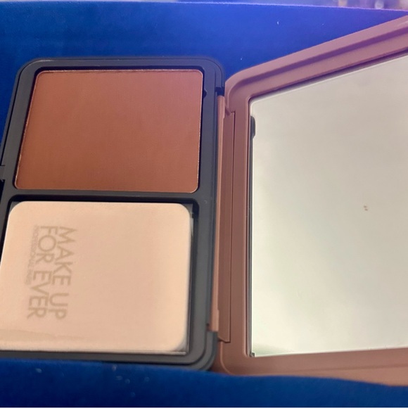 Makeup Forever HD Skin Matte Velvet Undetectable Blurring Powder Foundation - Picture 9 of 9